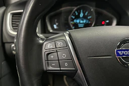 harmaa Volvo V60 2014 kuva 25.