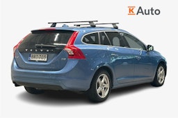 sininen Volvo V60 2014 kuva 2.