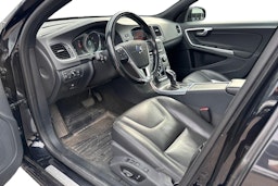 musta Volvo V60 2014 kuva 3.
