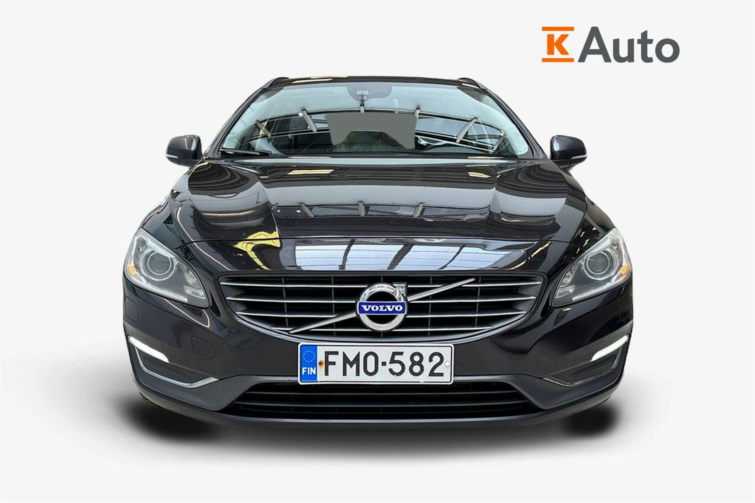 Musta Volvo V60 2015 kuva 5.