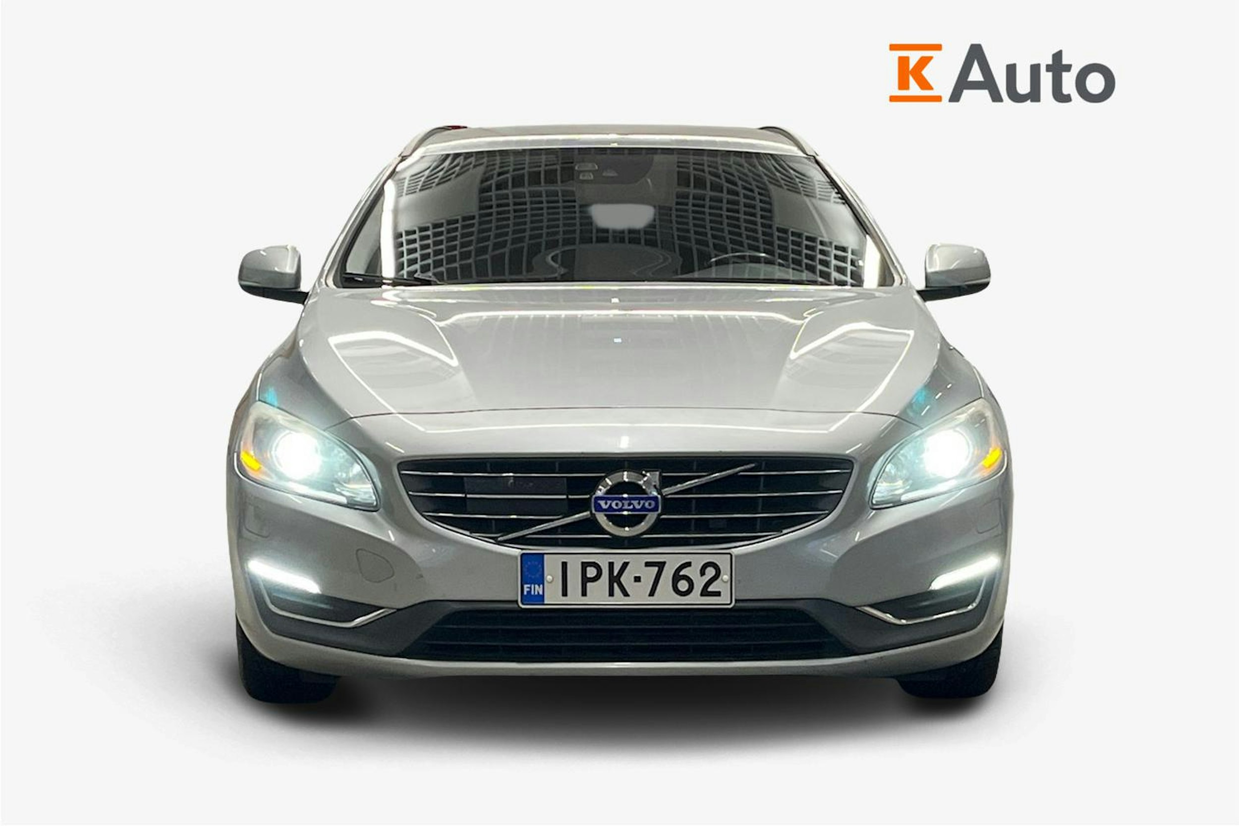 met. hopea Volvo V60 2015 kuva 4.