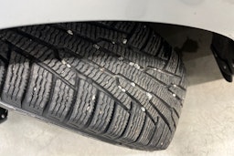 met. hopea Volvo V60 2015 kuva 10.