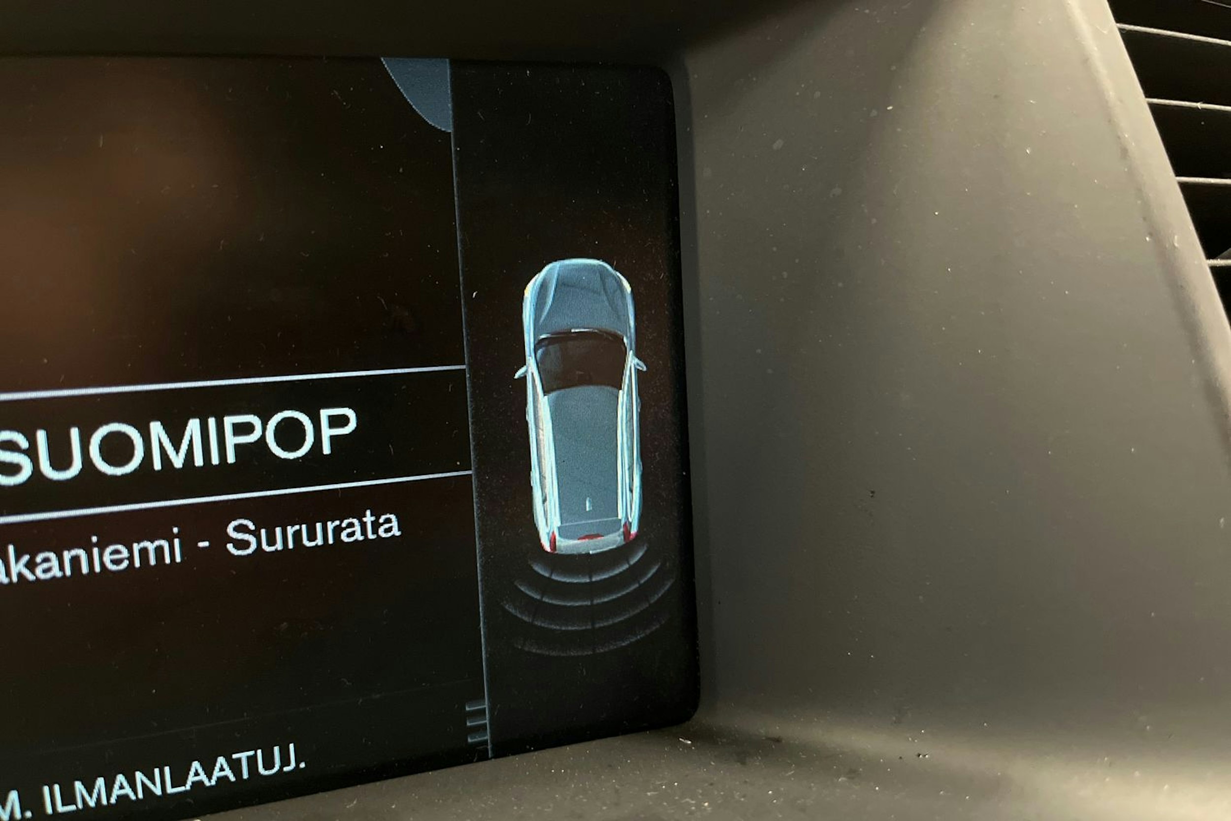 met. hopea Volvo V60 2015 kuva 17.