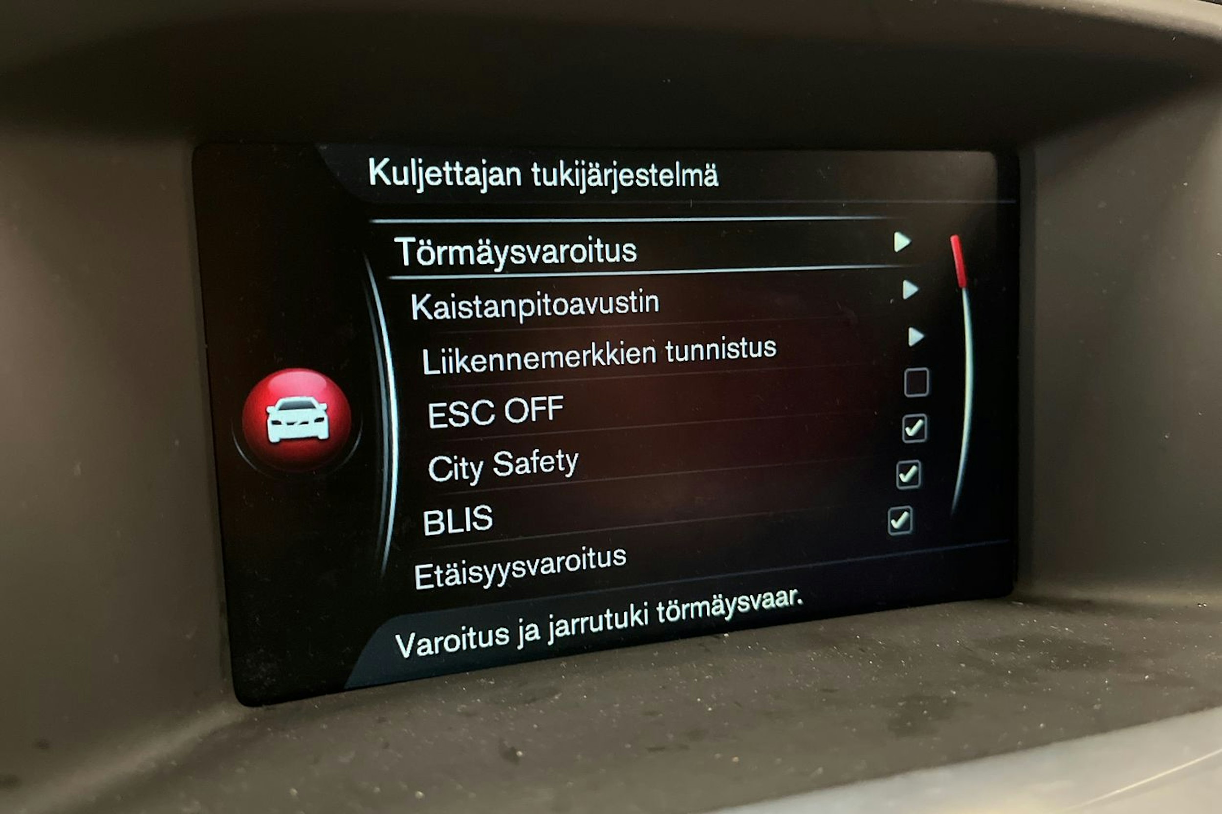 met. hopea Volvo V60 2015 kuva 22.