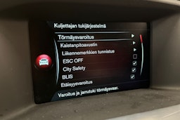 met. hopea Volvo V60 2015 kuva 22.