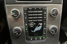 met. hopea Volvo V60 2015 kuva 23.