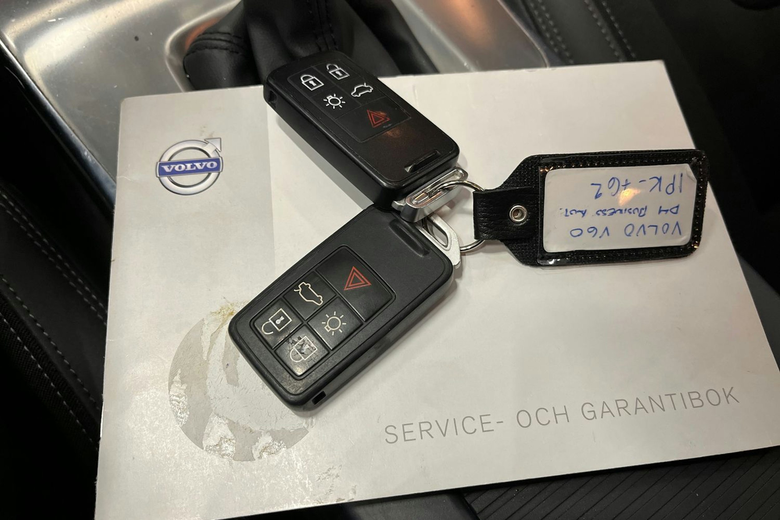 met. hopea Volvo V60 2015 kuva 26.