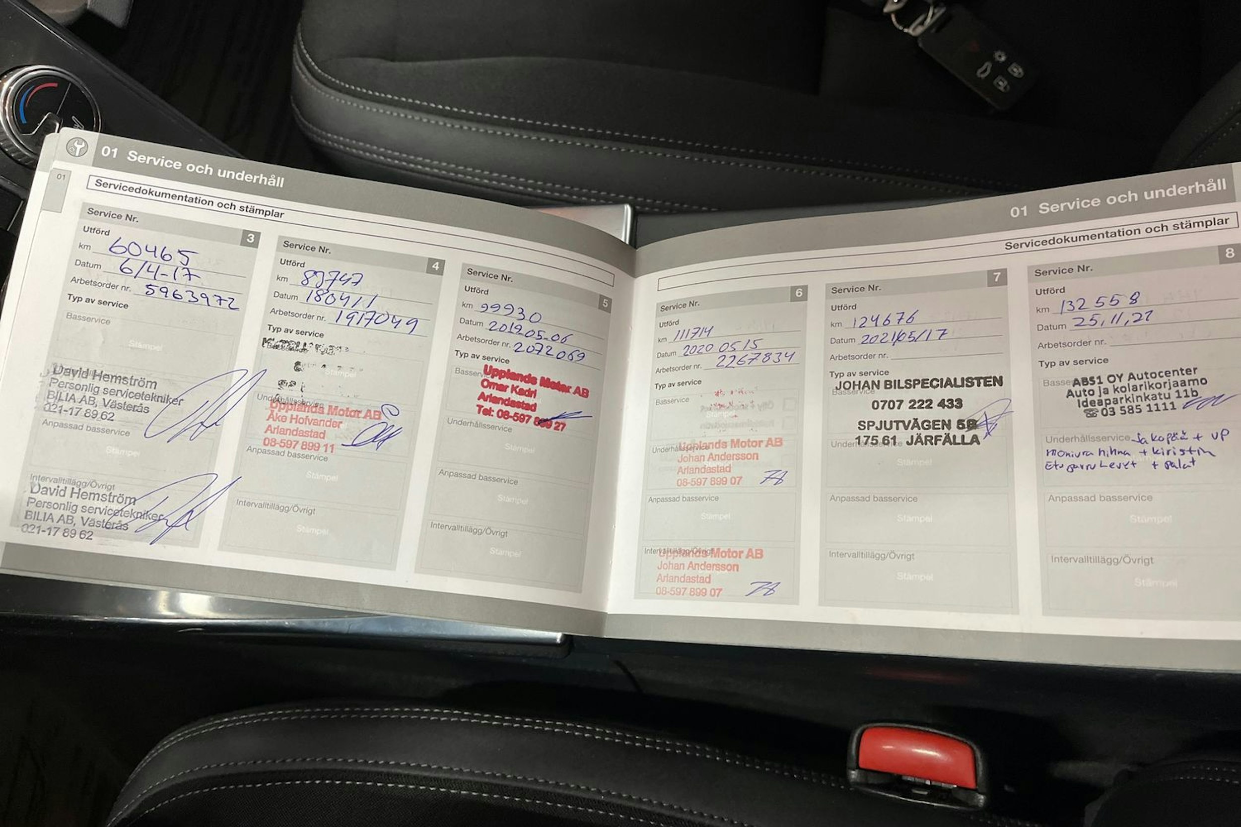 met. hopea Volvo V60 2015 kuva 28.