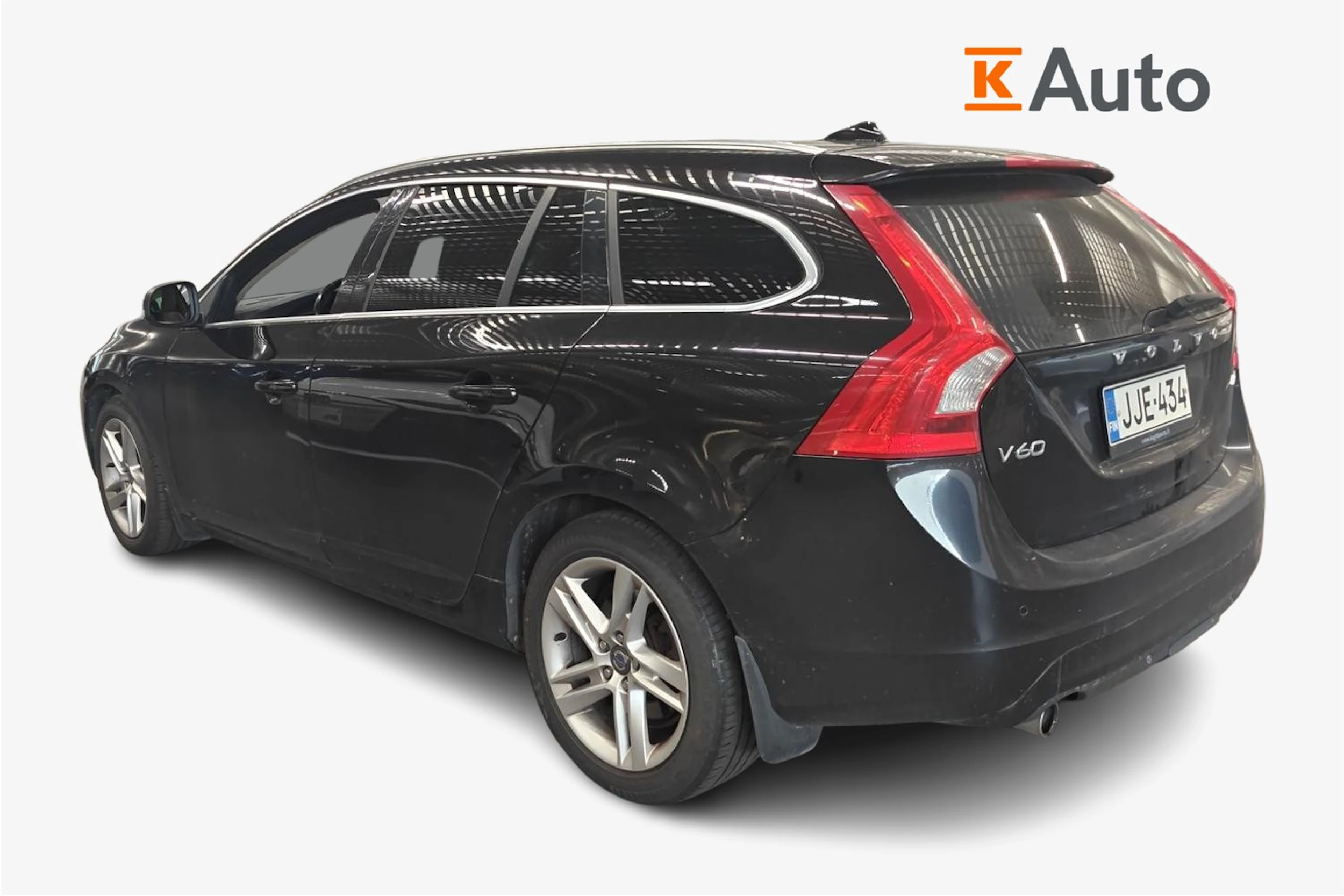 musta Volvo V60 2014 kuva 2.