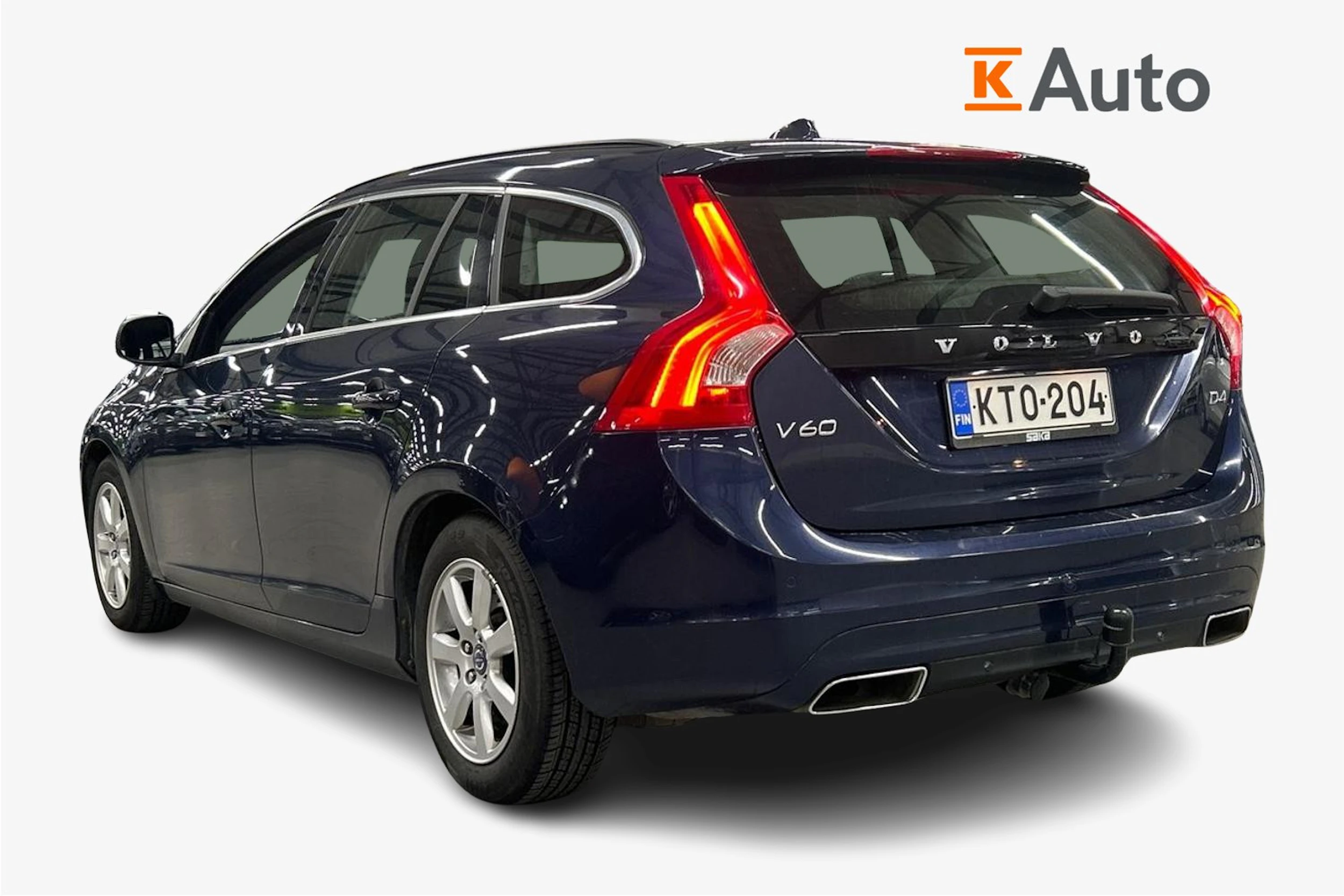 sininen Volvo V60 2014 kuva 2.