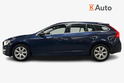 sininen Volvo V60 2014 kuva 5.