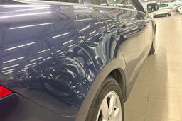 sininen Volvo V60 2014 kuva 33.