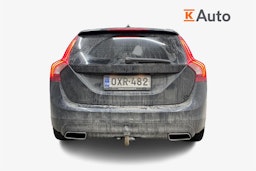 sininen Volvo V60 2014 kuva 3.