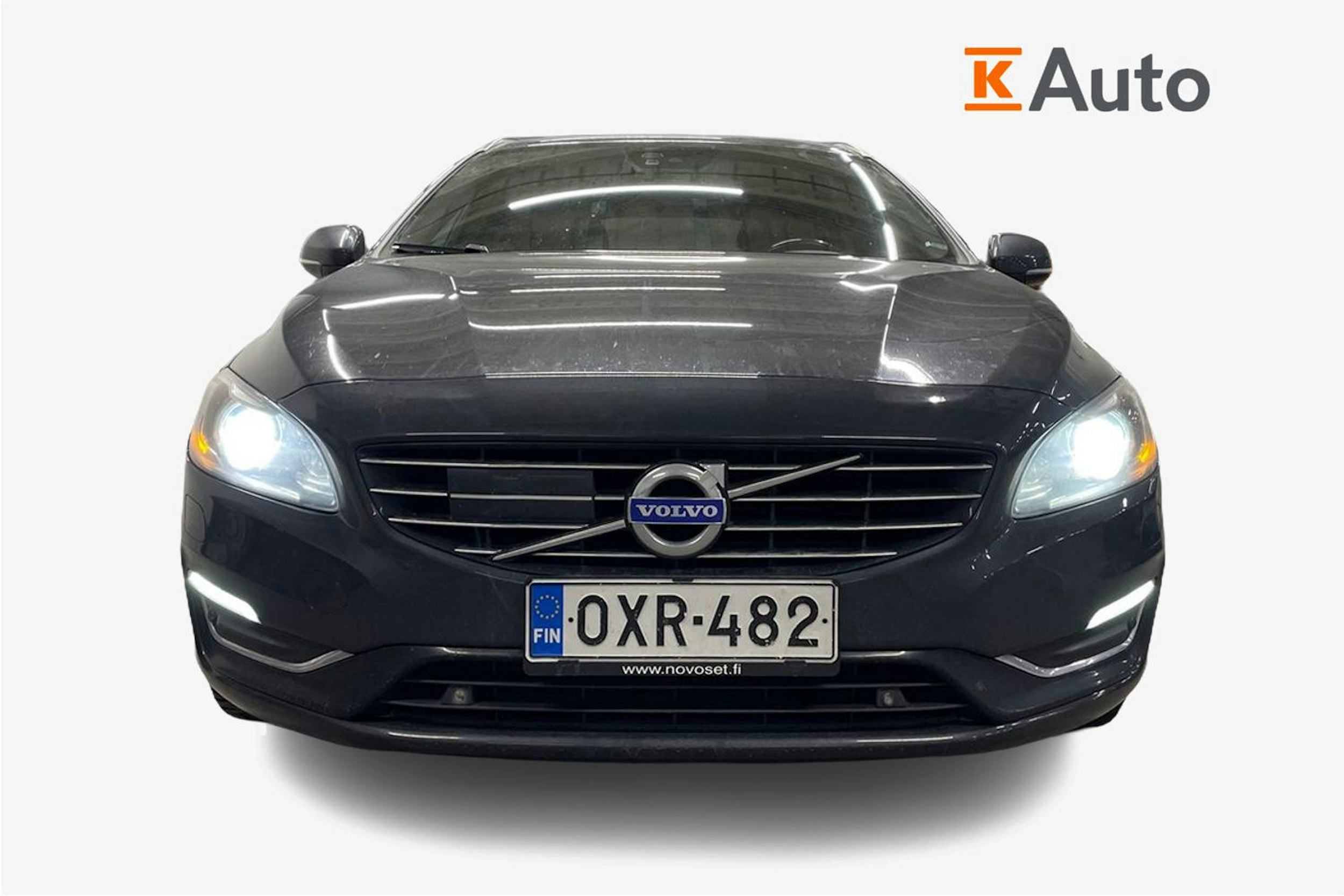 sininen Volvo V60 2014 kuva 4.