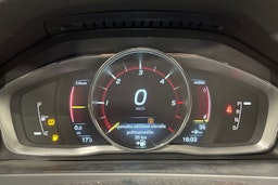 sininen Volvo V60 2014 kuva 13.