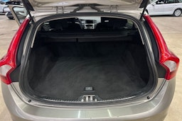 ruskea (beige) Volvo V60 2015 kuva 14.