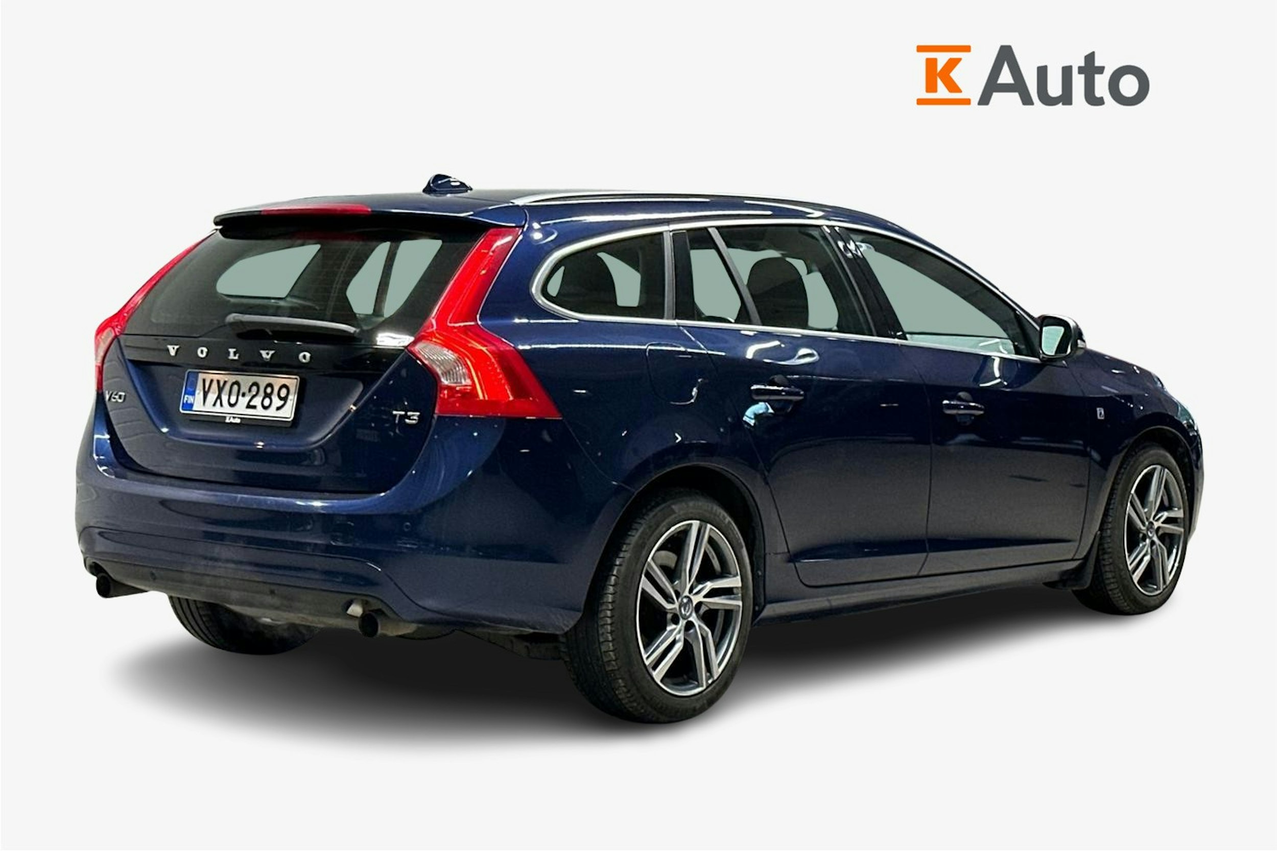 Sininen Volvo V60 2014 kuva 2.