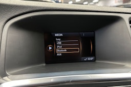 musta Volvo V60 2014 kuva 18.
