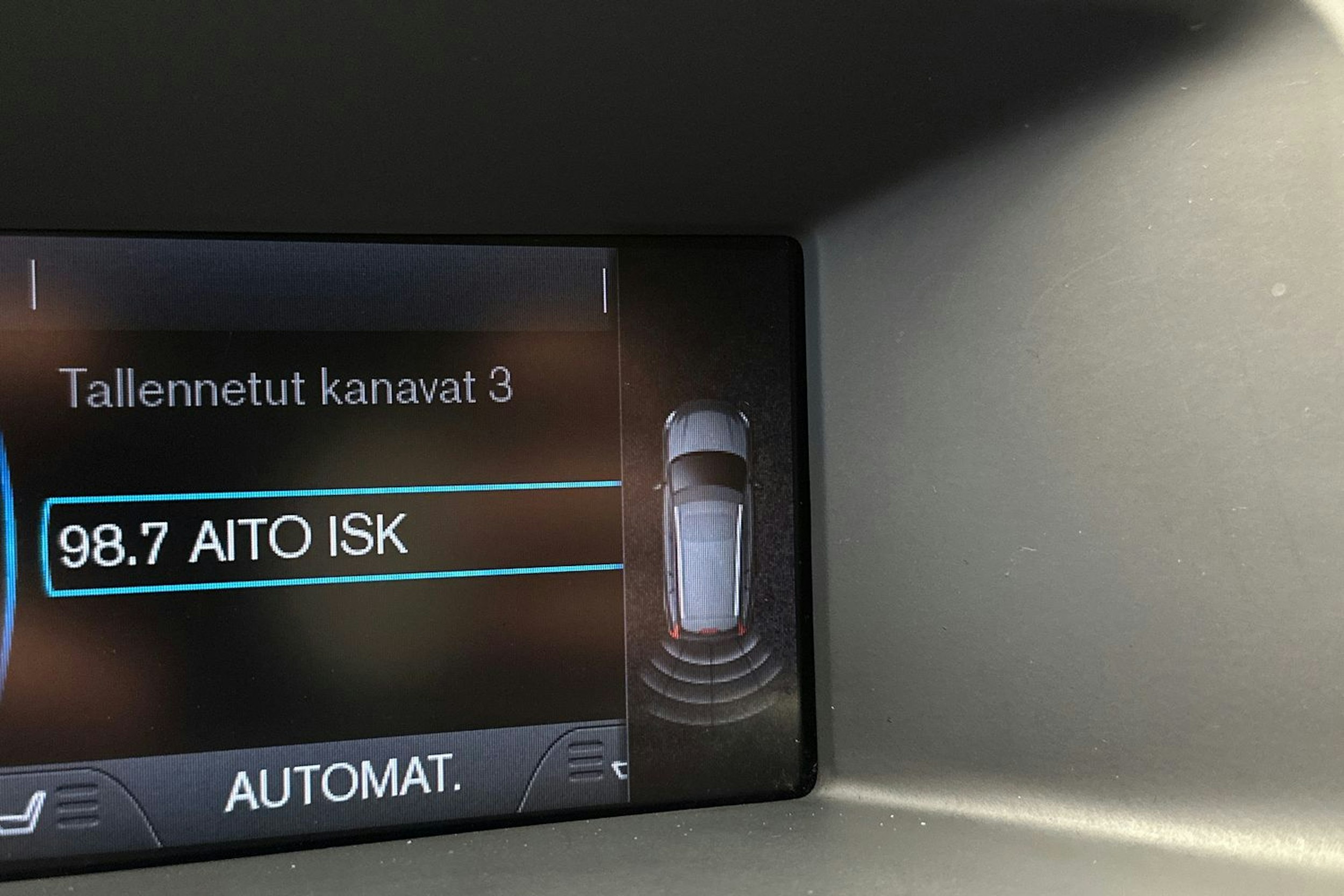 musta Volvo V60 2014 kuva 19.