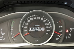 musta Volvo V60 2014 kuva 23.