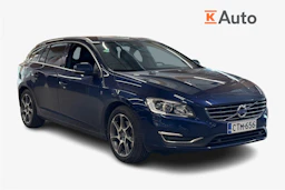 sininen Volvo V60 2015 kuva 1.