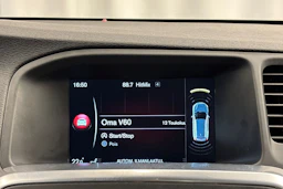 musta Volvo V60 2015 kuva 24.