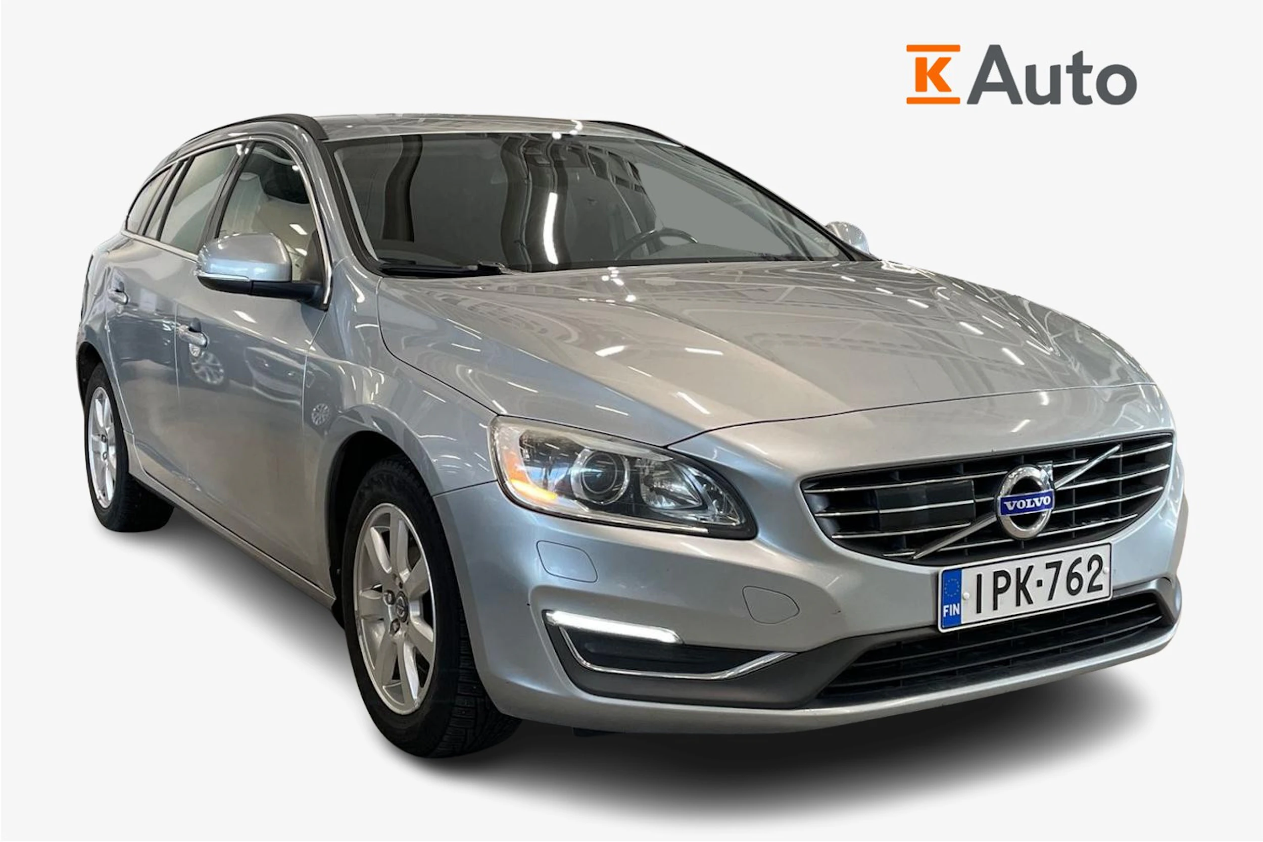 met. hopea Volvo V60 2015 kuva 1.