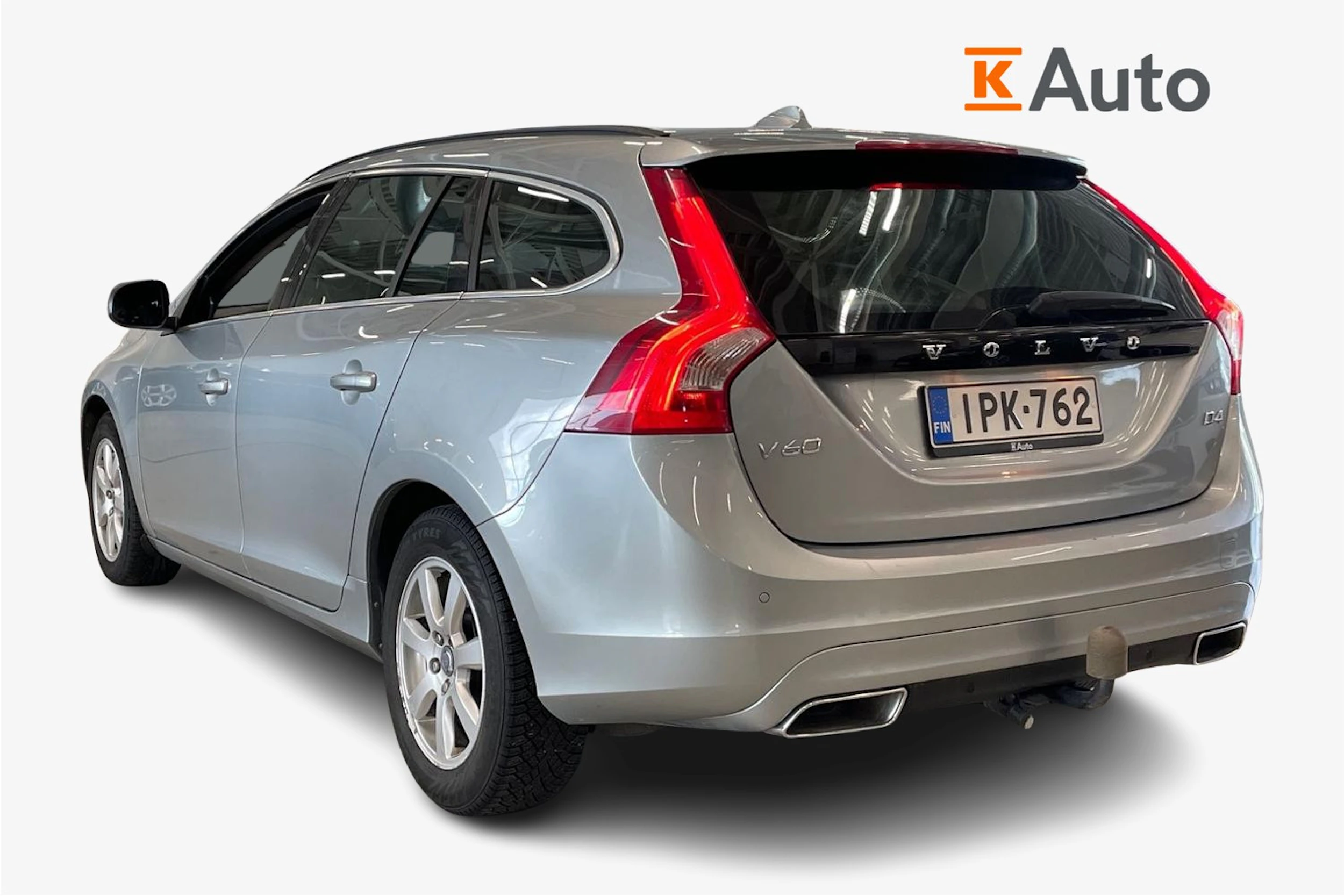 met. hopea Volvo V60 2015 kuva 2.