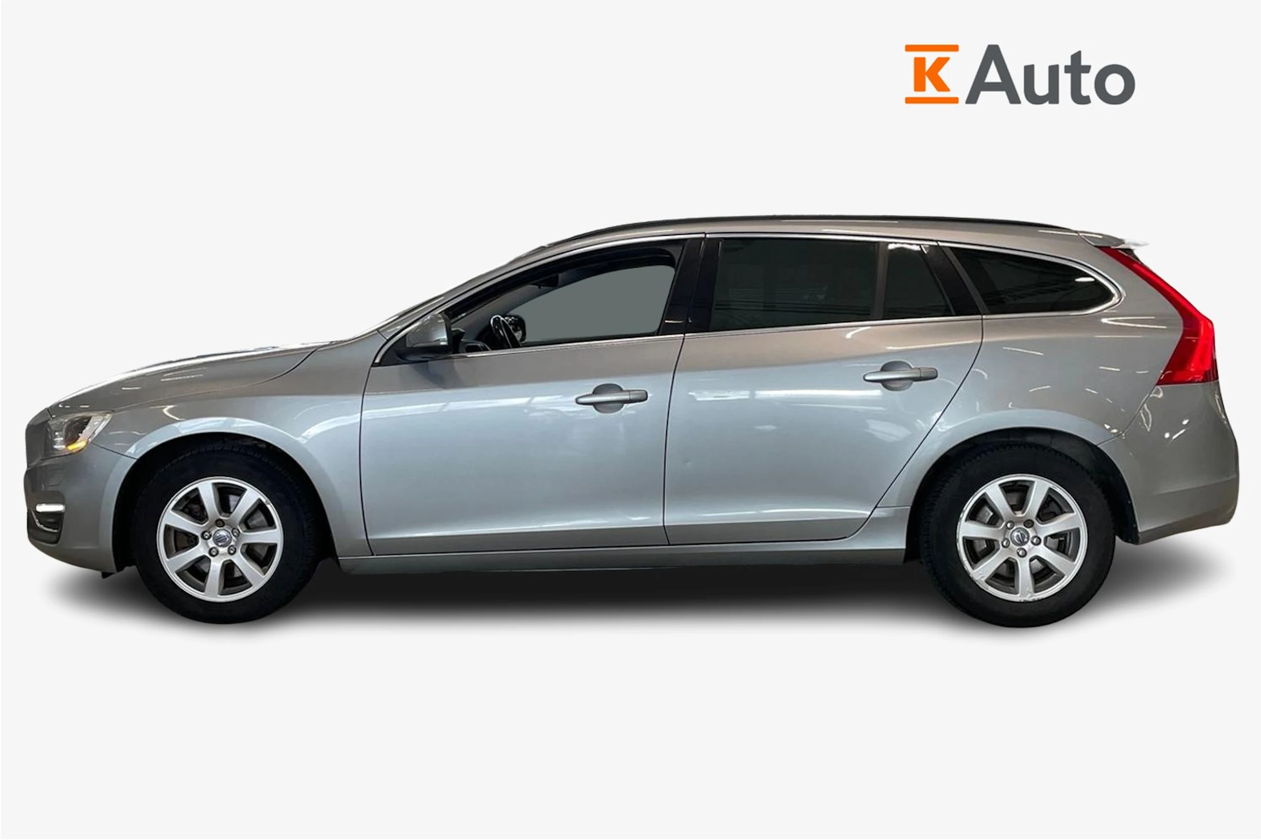 met. hopea Volvo V60 2015 kuva 5.