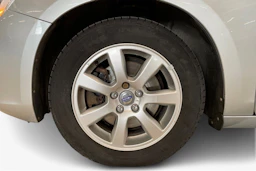 met. hopea Volvo V60 2015 kuva 9.
