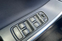 met. hopea Volvo V60 2015 kuva 23.