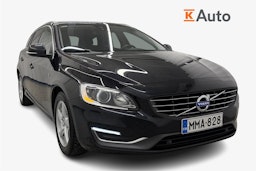 musta Volvo V60 2015 kuva 1.