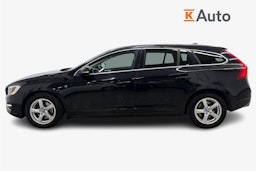 musta Volvo V60 2015 kuva 6.