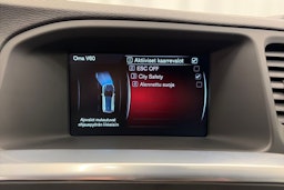 musta Volvo V60 2015 kuva 21.