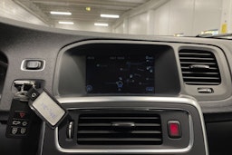 ruskea (beige) Volvo V60 2015 kuva 17.