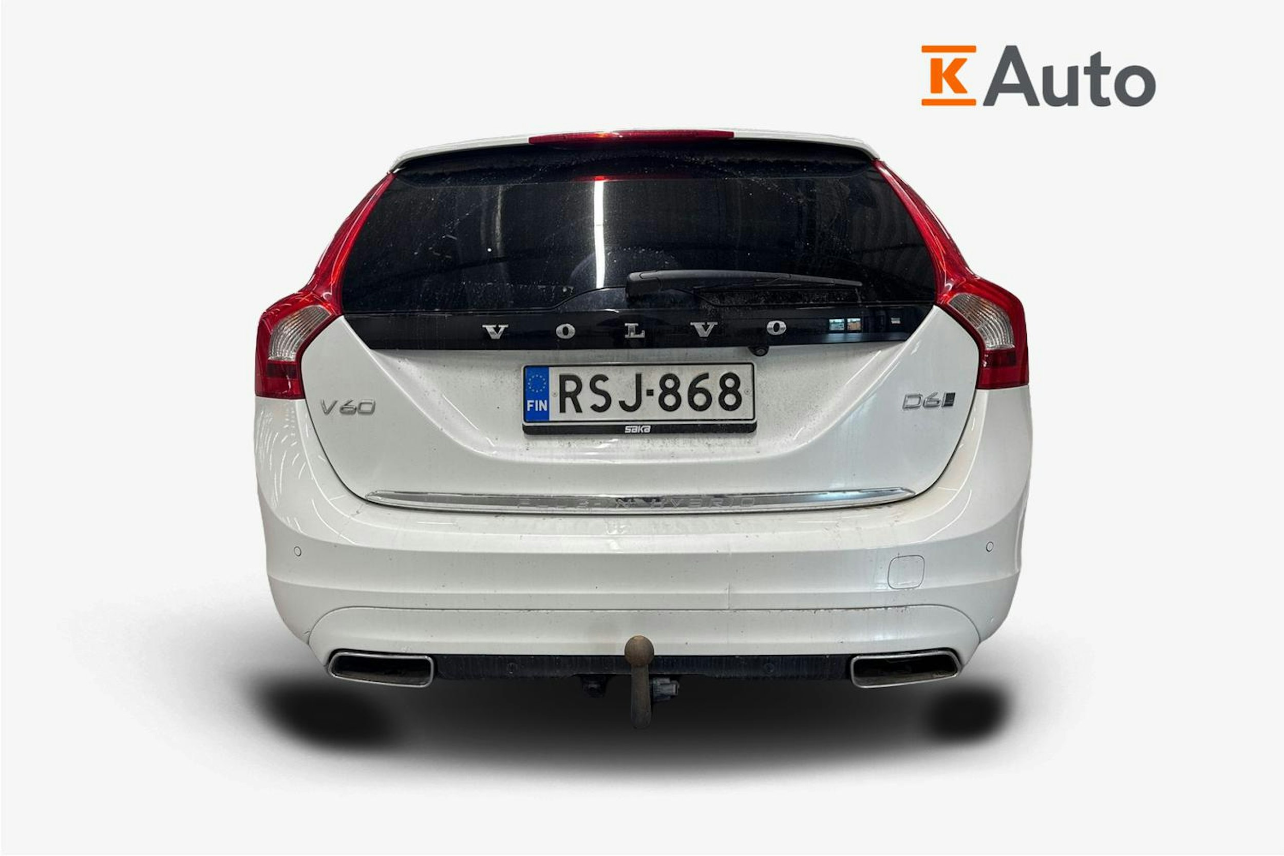 valkoinen Volvo V60 2015 kuva 3.
