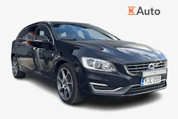 musta Volvo V60 2015 kuva 1.