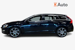 musta Volvo V60 2015 kuva 7.