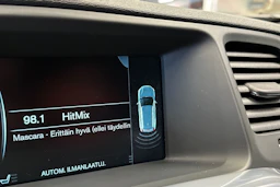musta Volvo V60 2015 kuva 21.