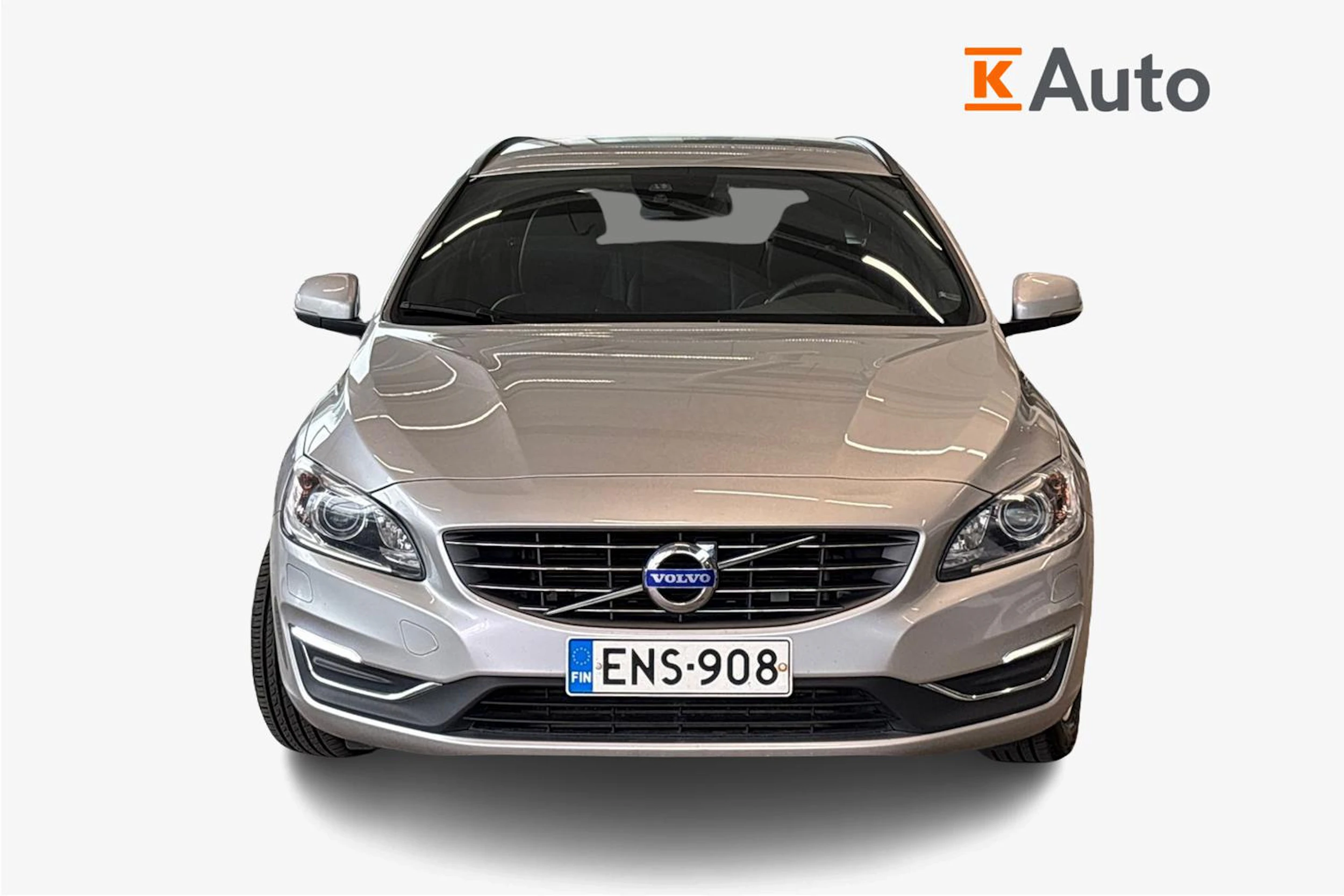 harmaa Volvo V60 2016 kuva 4.