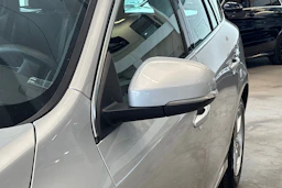 harmaa Volvo V60 2016 kuva 17.