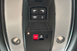 harmaa Volvo V60 2016 kuva 33.