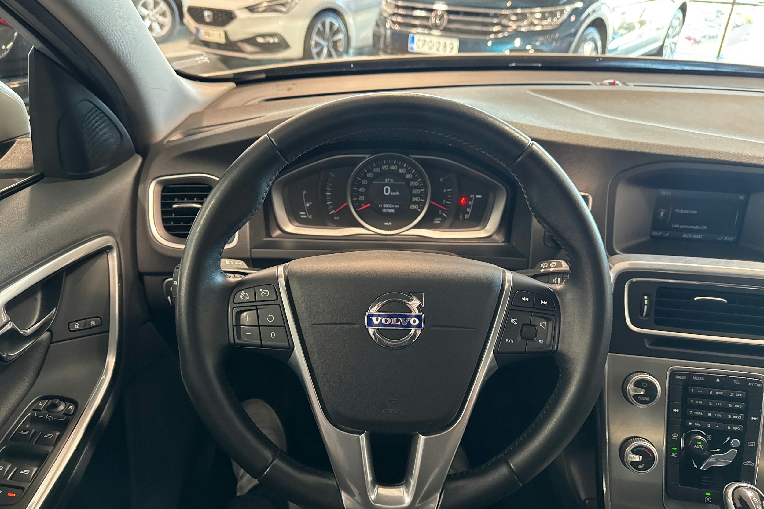 met. ruskea (beige) Volvo V60 2016 kuva 14.