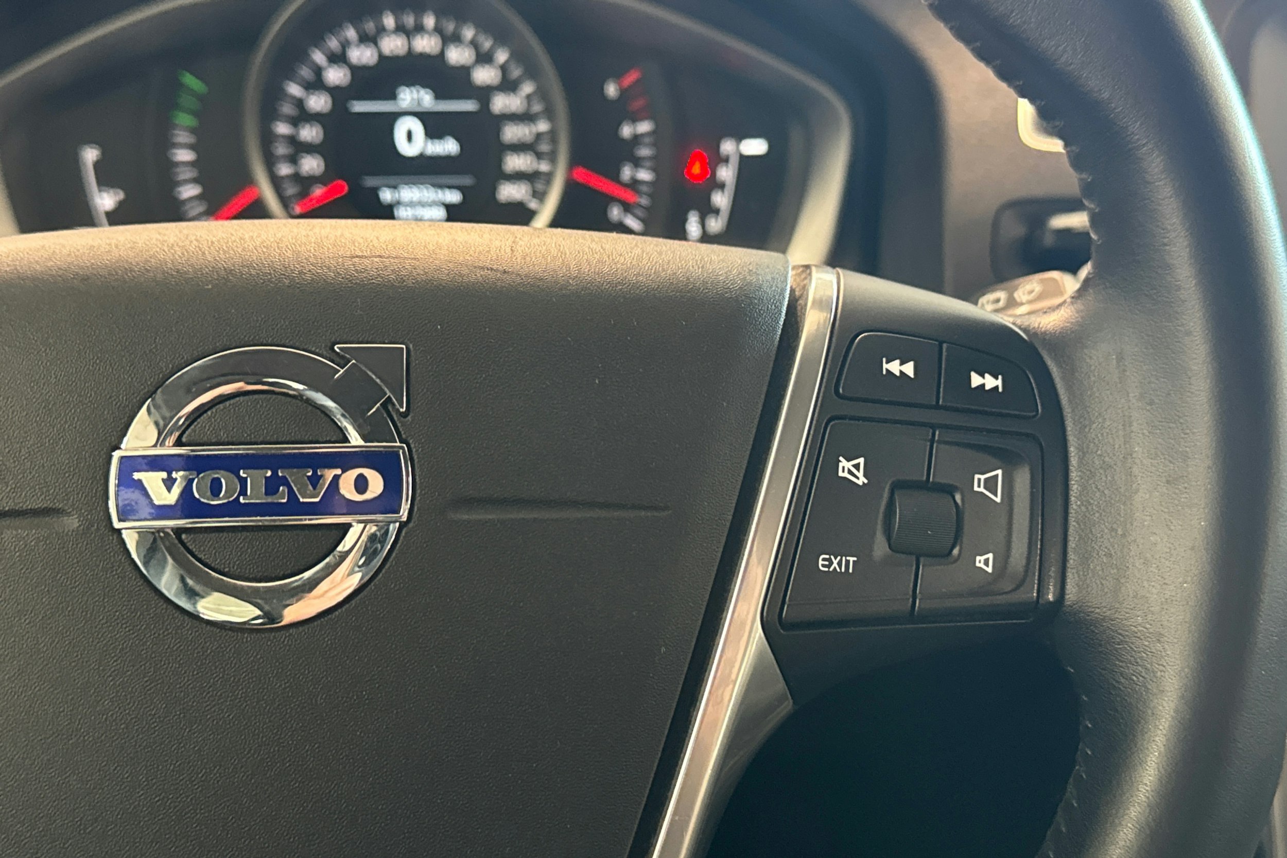 met. ruskea (beige) Volvo V60 2016 kuva 17.