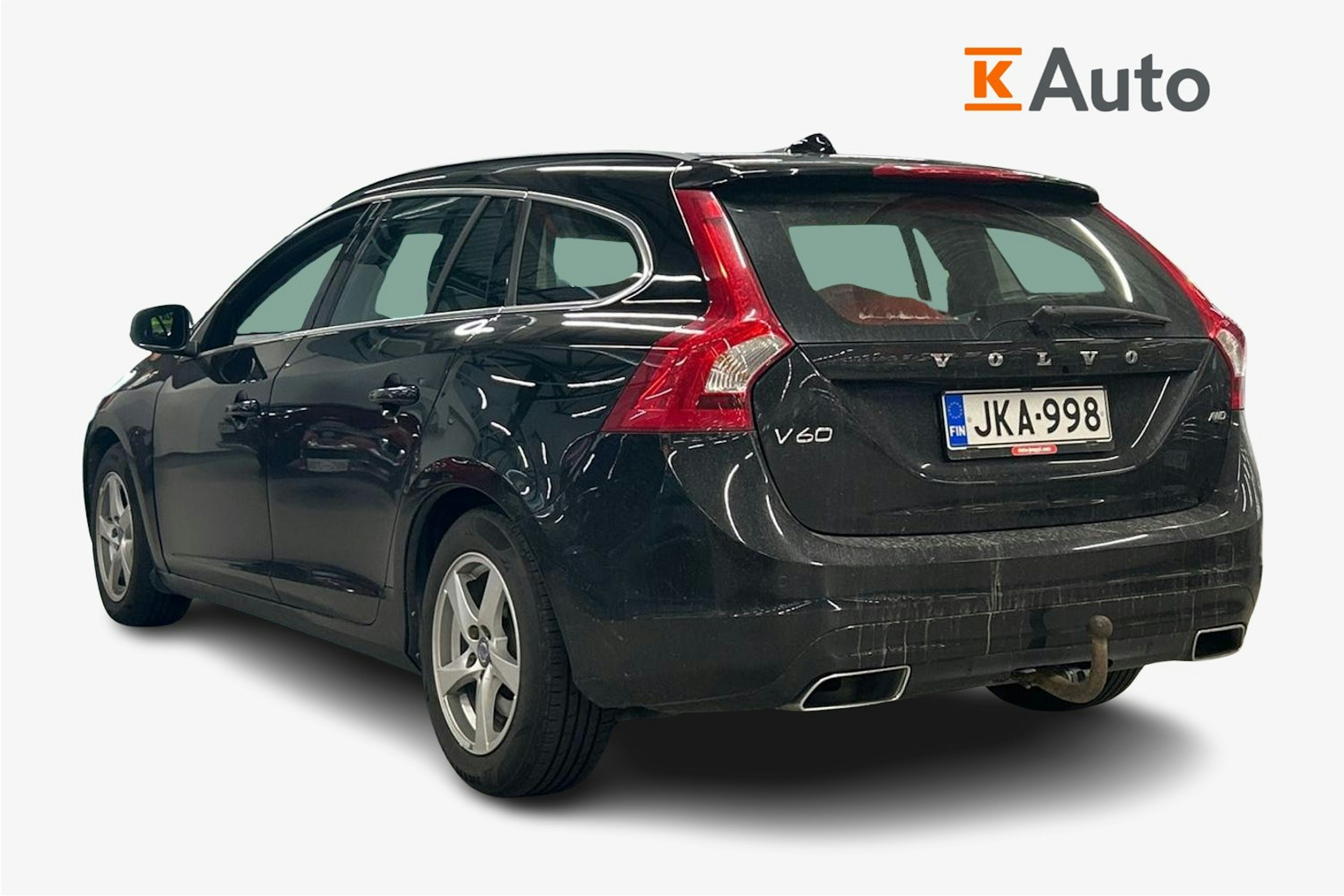 musta Volvo V60 2016 kuva 2.