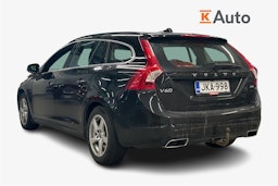 musta Volvo V60 2016 kuva 2.