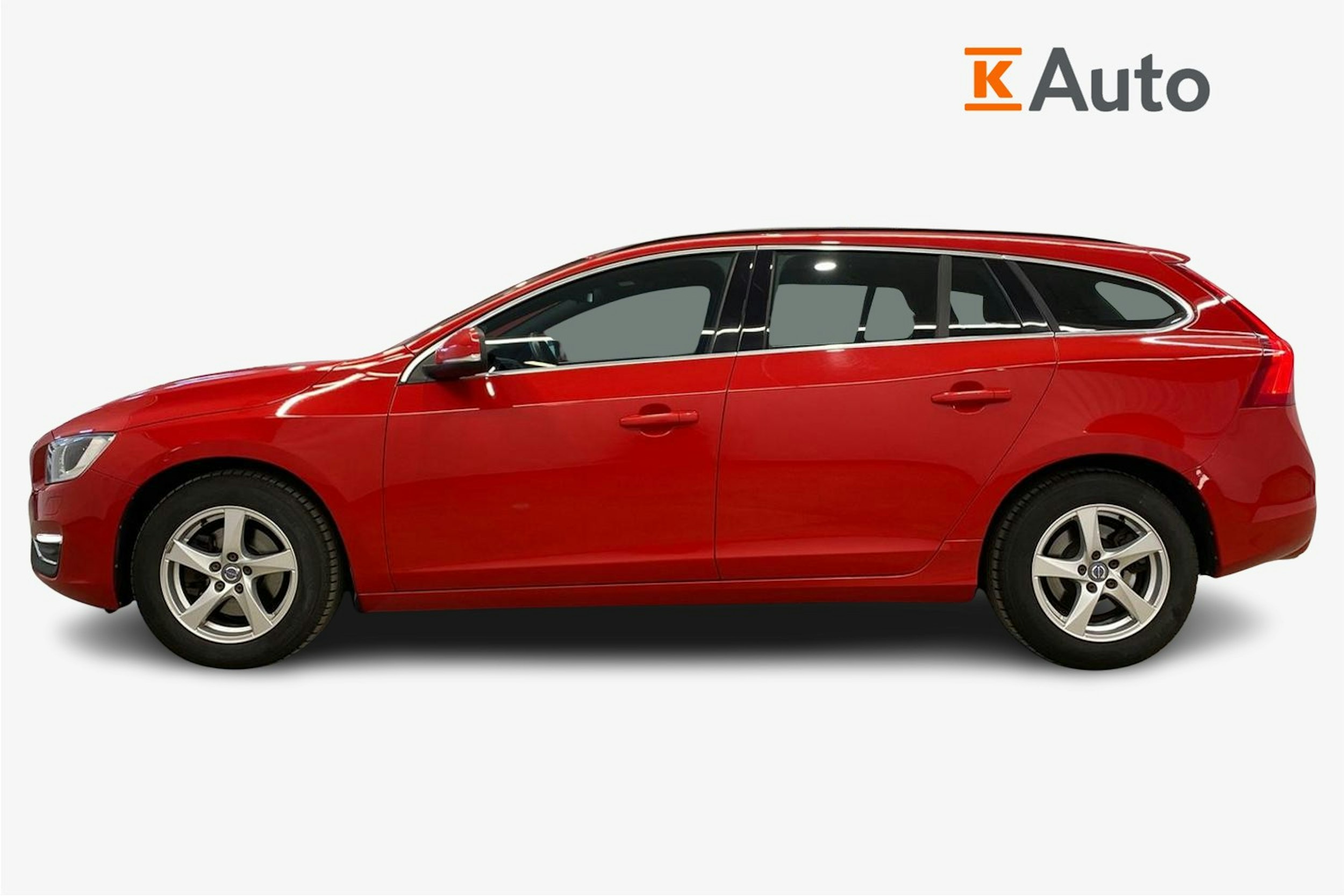 punainen Volvo V60 2016 kuva 6.