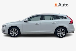 Valkoinen Volvo V60 2016 kuva 5.