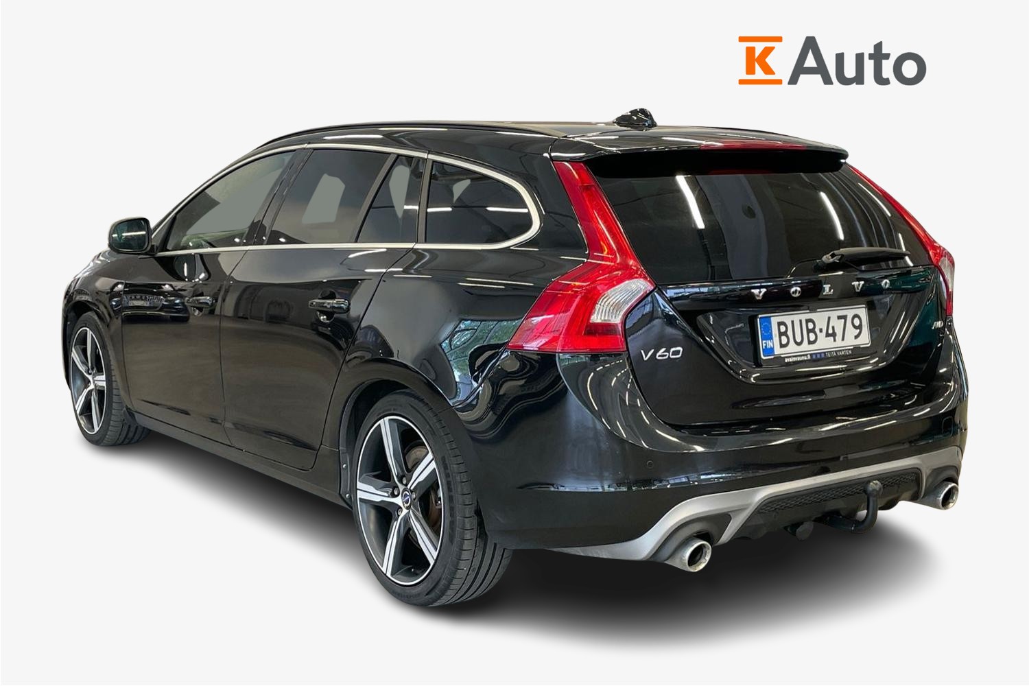 Volvo V60 D4 AWD Classic R-Design aut 2017, kuva 2/15