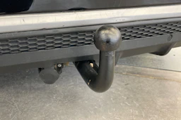 musta Volvo V60 2017 kuva 12.